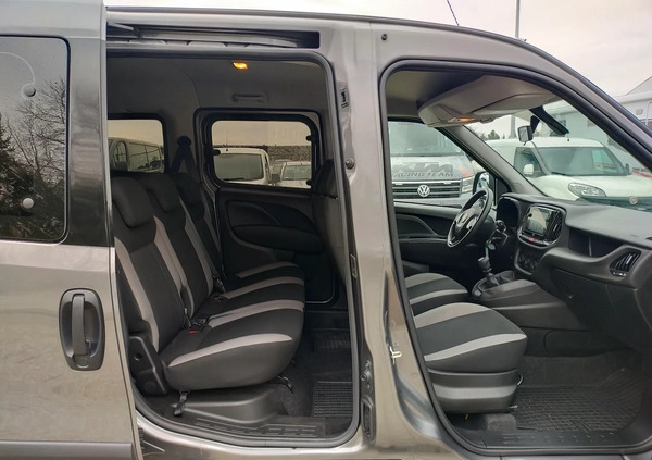 Fiat Doblo cena 106887 przebieg: 34604, rok produkcji 2022 z Gliwice małe 379